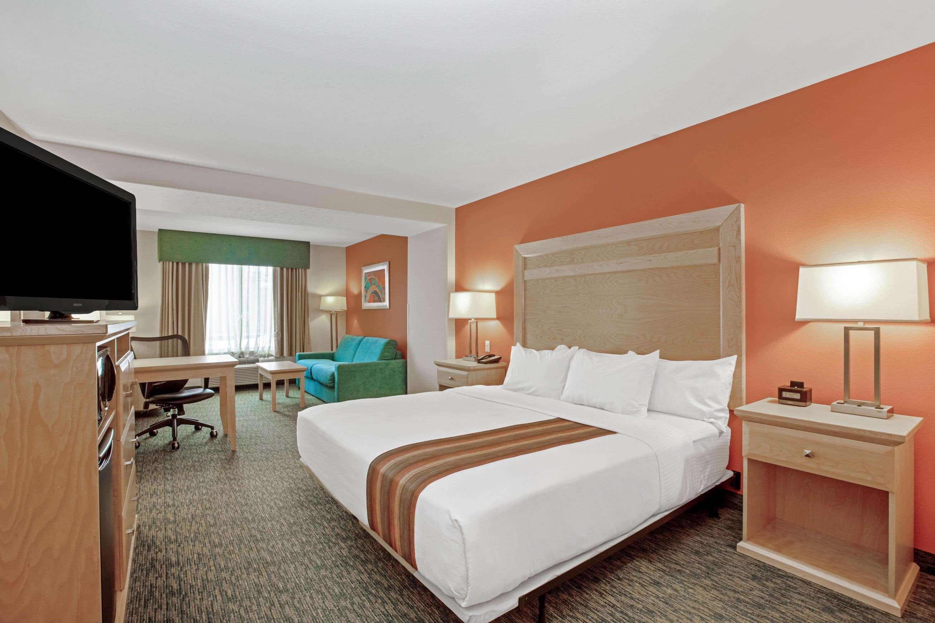 La Quinta By Wyndham Grand Forks Hotel Екстериор снимка
