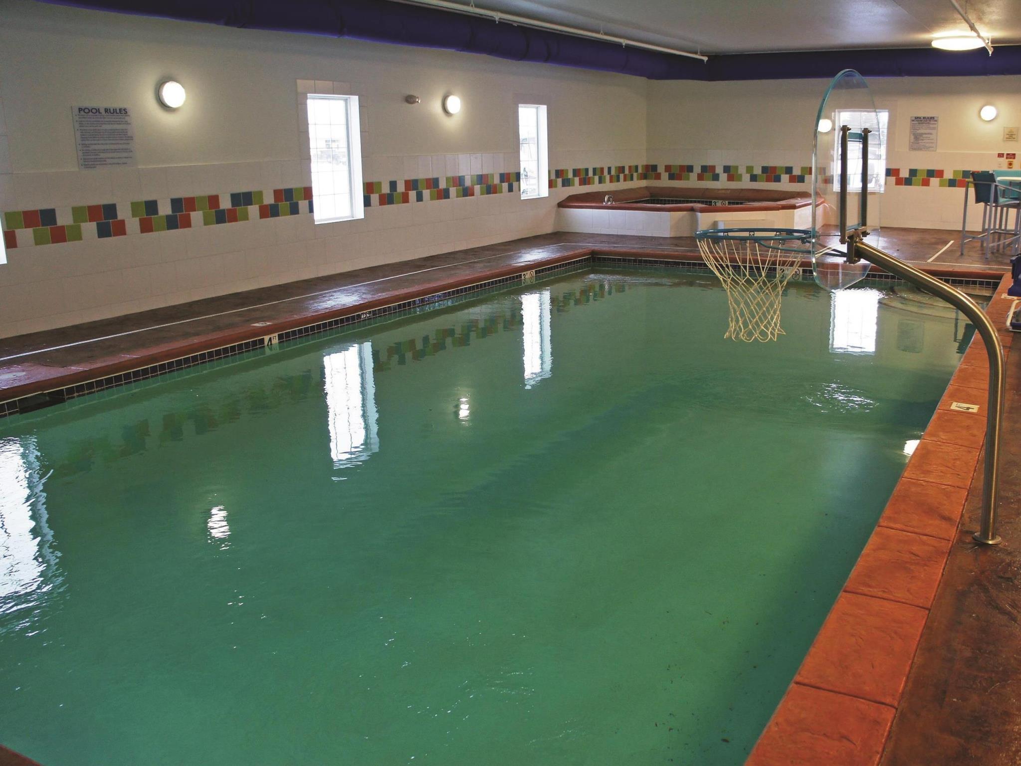 La Quinta By Wyndham Grand Forks Hotel Екстериор снимка
