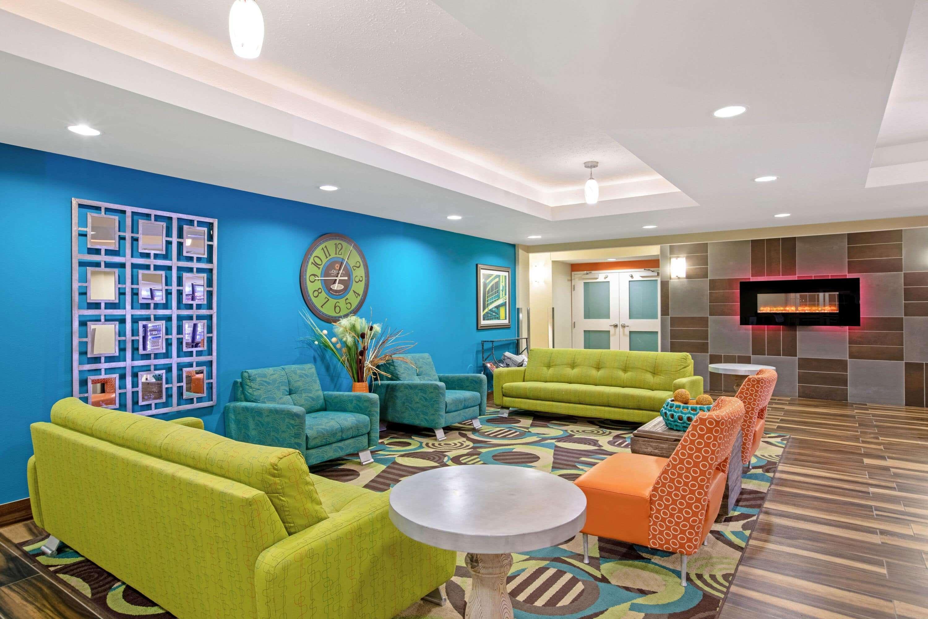 La Quinta By Wyndham Grand Forks Hotel Екстериор снимка